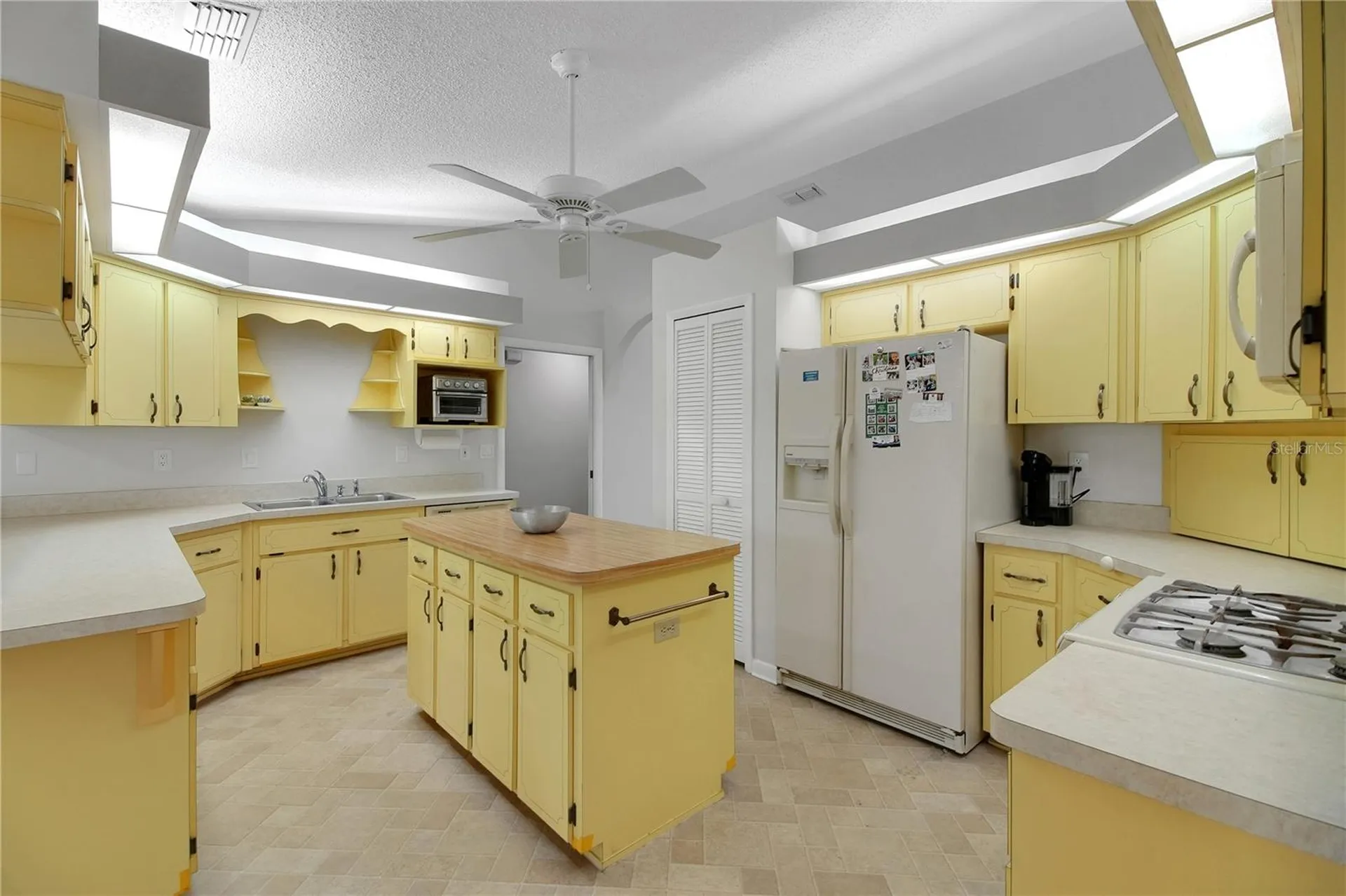 335 River Glass Court Leesburg FL 34788