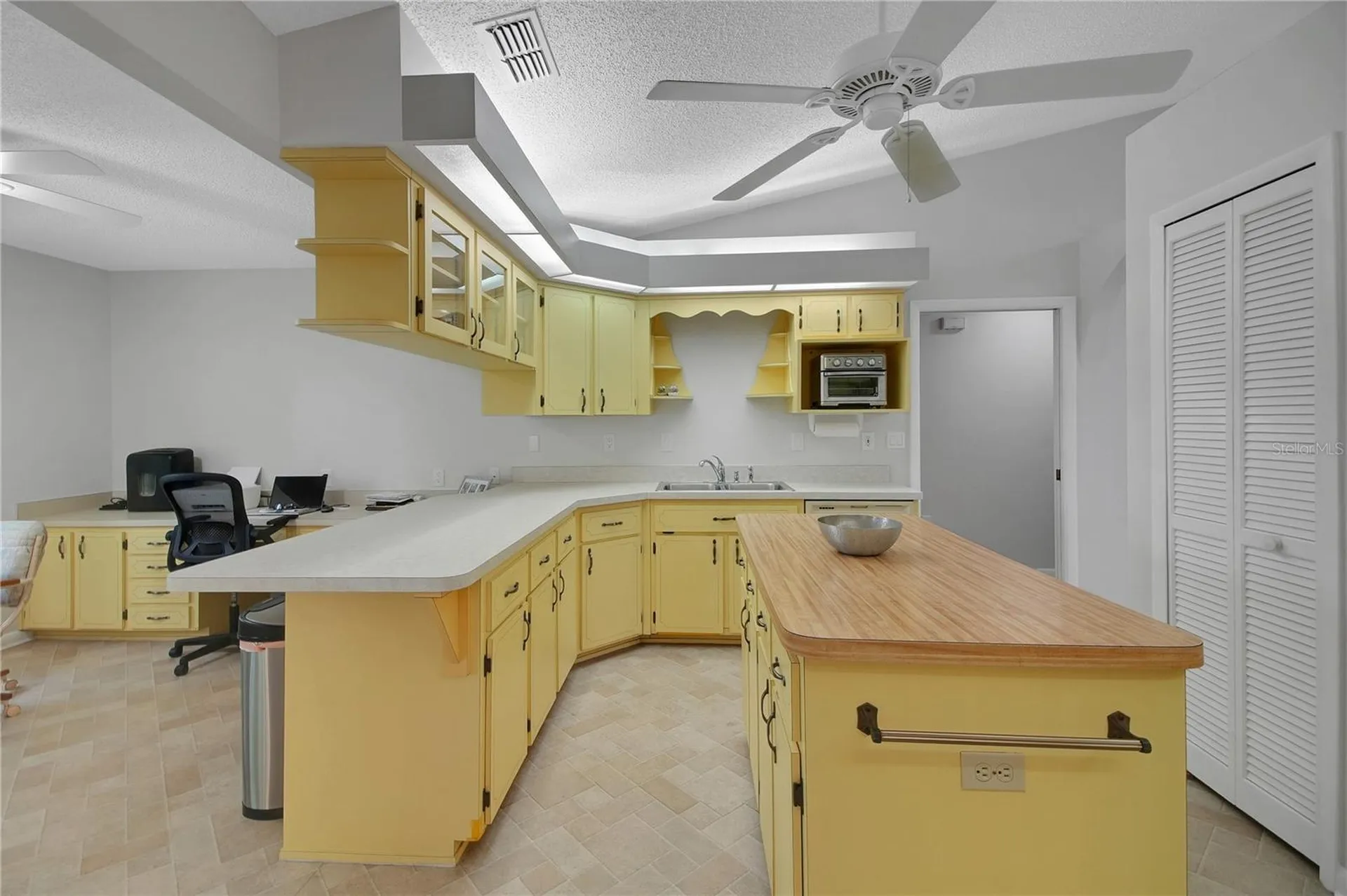 335 River Glass Court Leesburg FL 34788