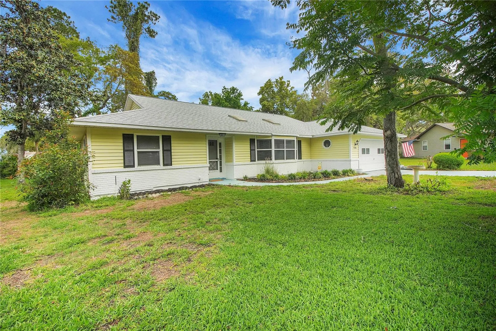 335 River Glass Court Leesburg FL 34788