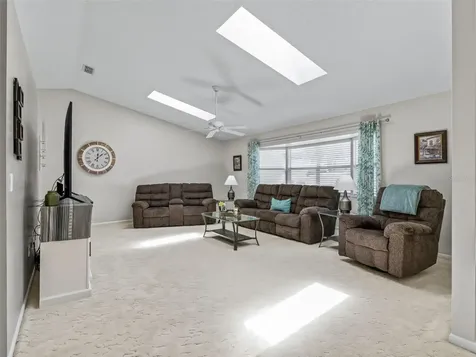 335 River Glass Court Leesburg FL 34788