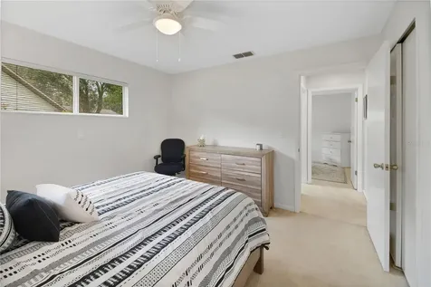 335 River Glass Court Leesburg FL 34788