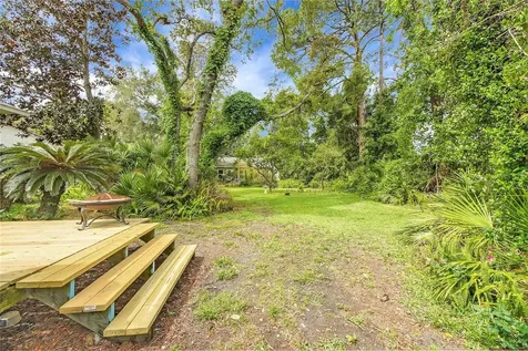 335 River Glass Court Leesburg FL 34788