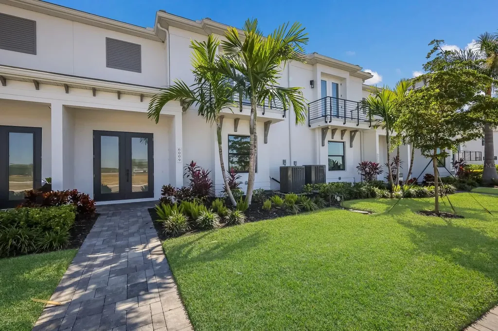 6009 White Mangrove Lane Bradenton FL 34210