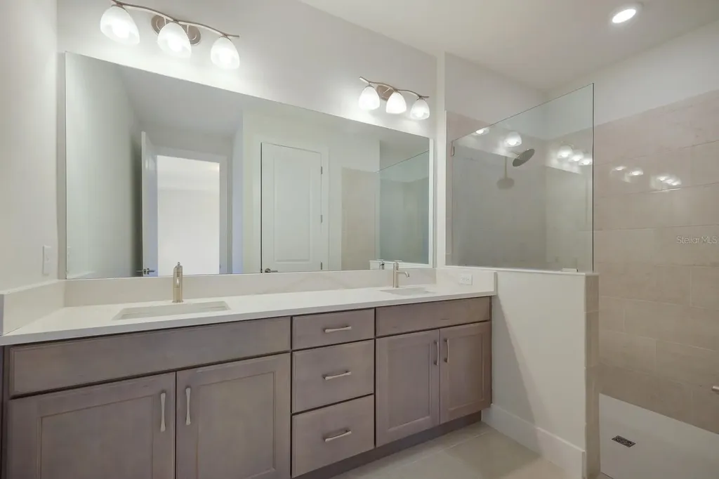 6009 White Mangrove Lane Bradenton FL 34210