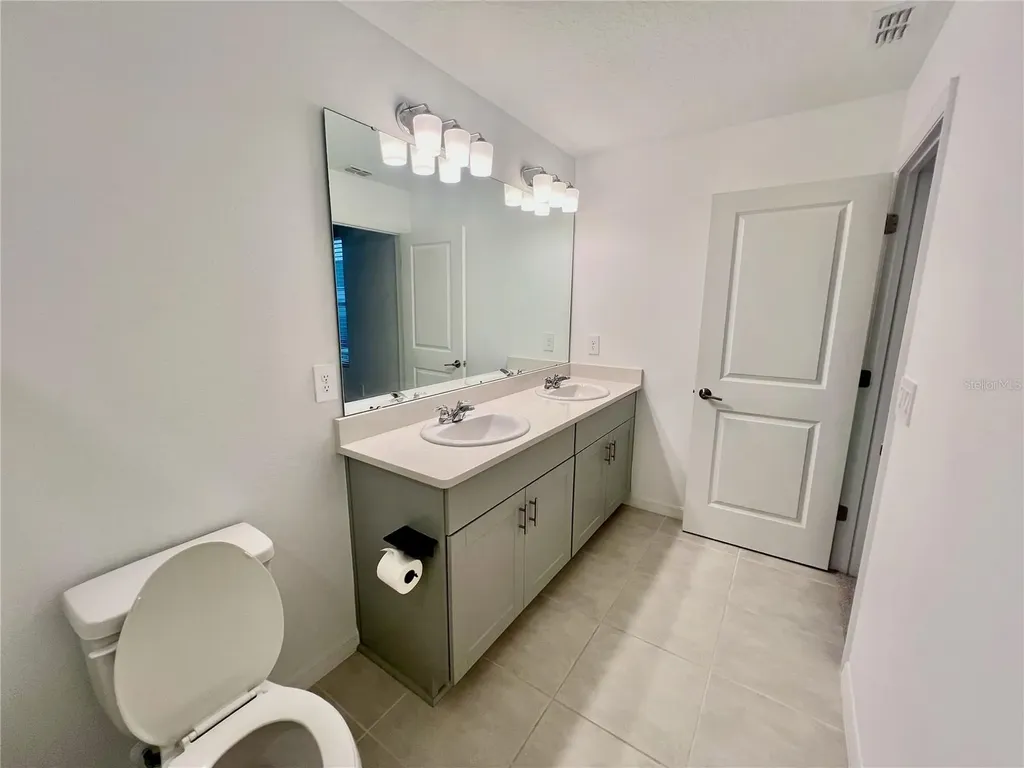 1287 Axel Graeson Avenue Kissimmee FL 34744