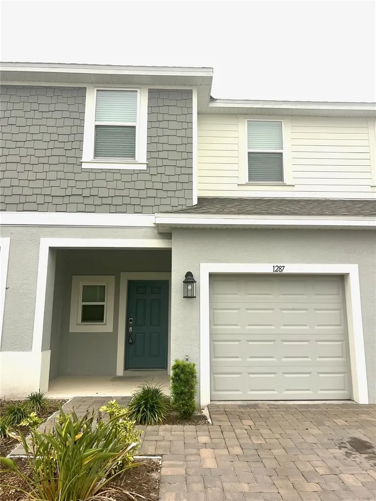 1287 Axel Graeson Avenue Kissimmee FL 34744