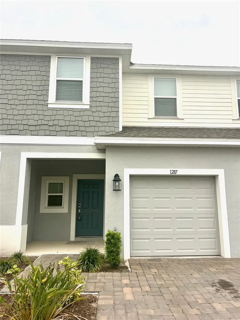 1287 Axel Graeson Avenue Kissimmee FL 34744
