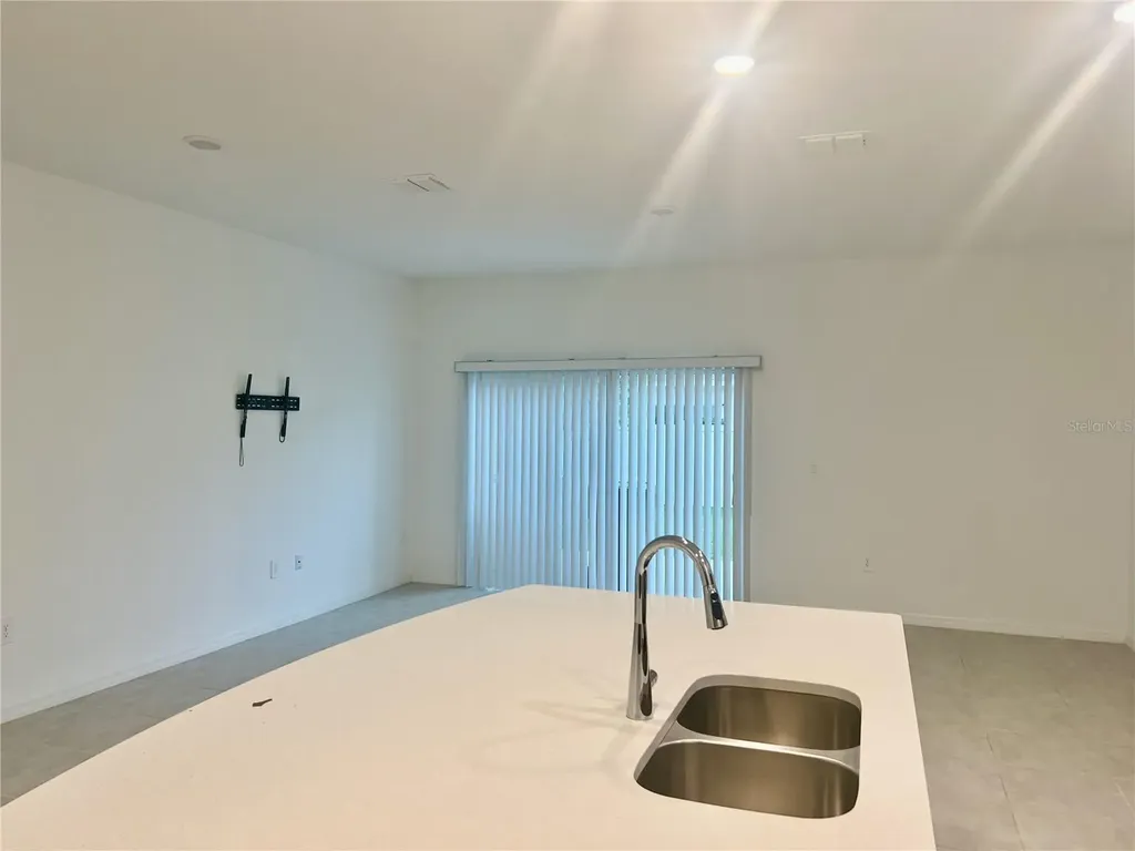 1287 Axel Graeson Avenue Kissimmee FL 34744