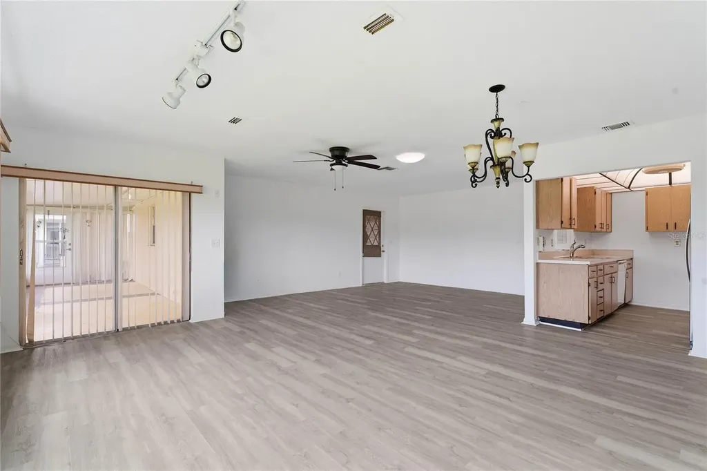 417 Gladstone Place Sun City Center FL 33573