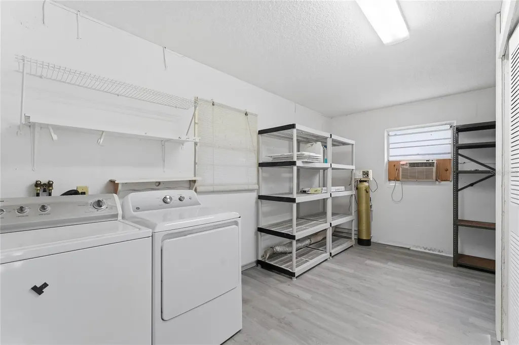 417 Gladstone Place Sun City Center FL 33573