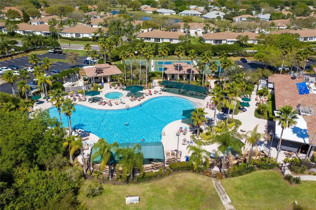 417 Gladstone Place Sun City Center FL 33573