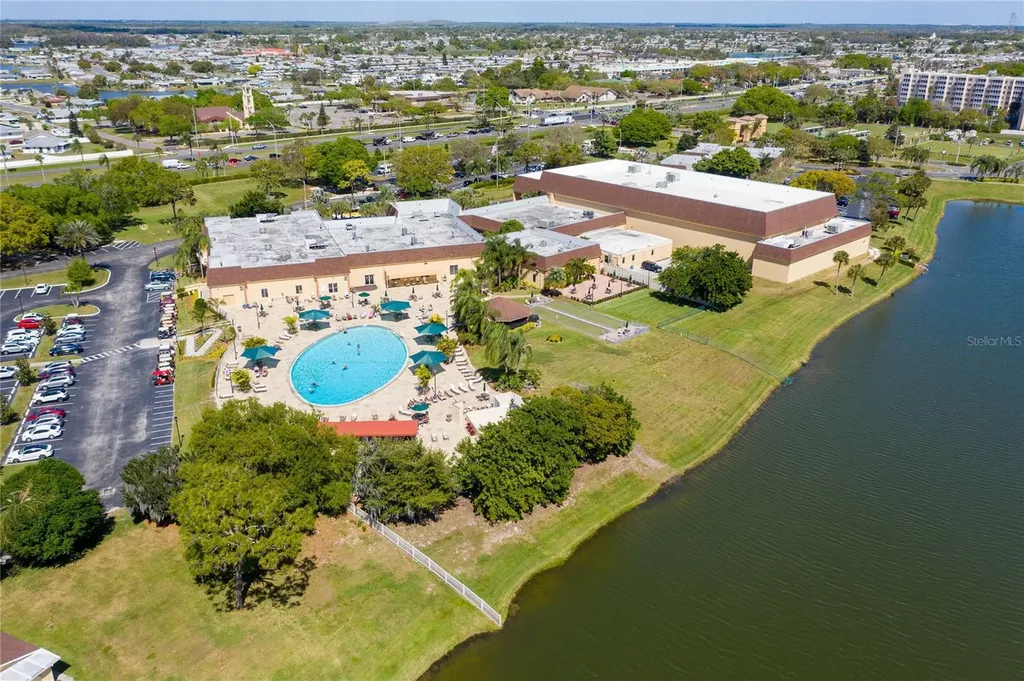 417 Gladstone Place Sun City Center FL 33573