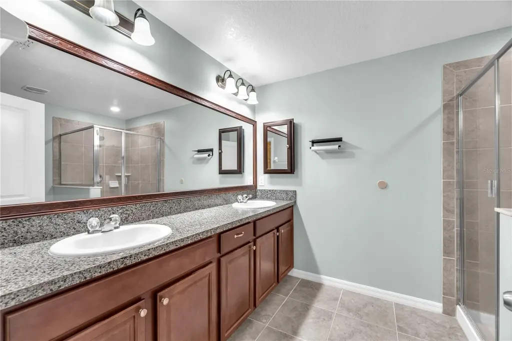 10537 Lake Montauk Drive Riverview FL 33578