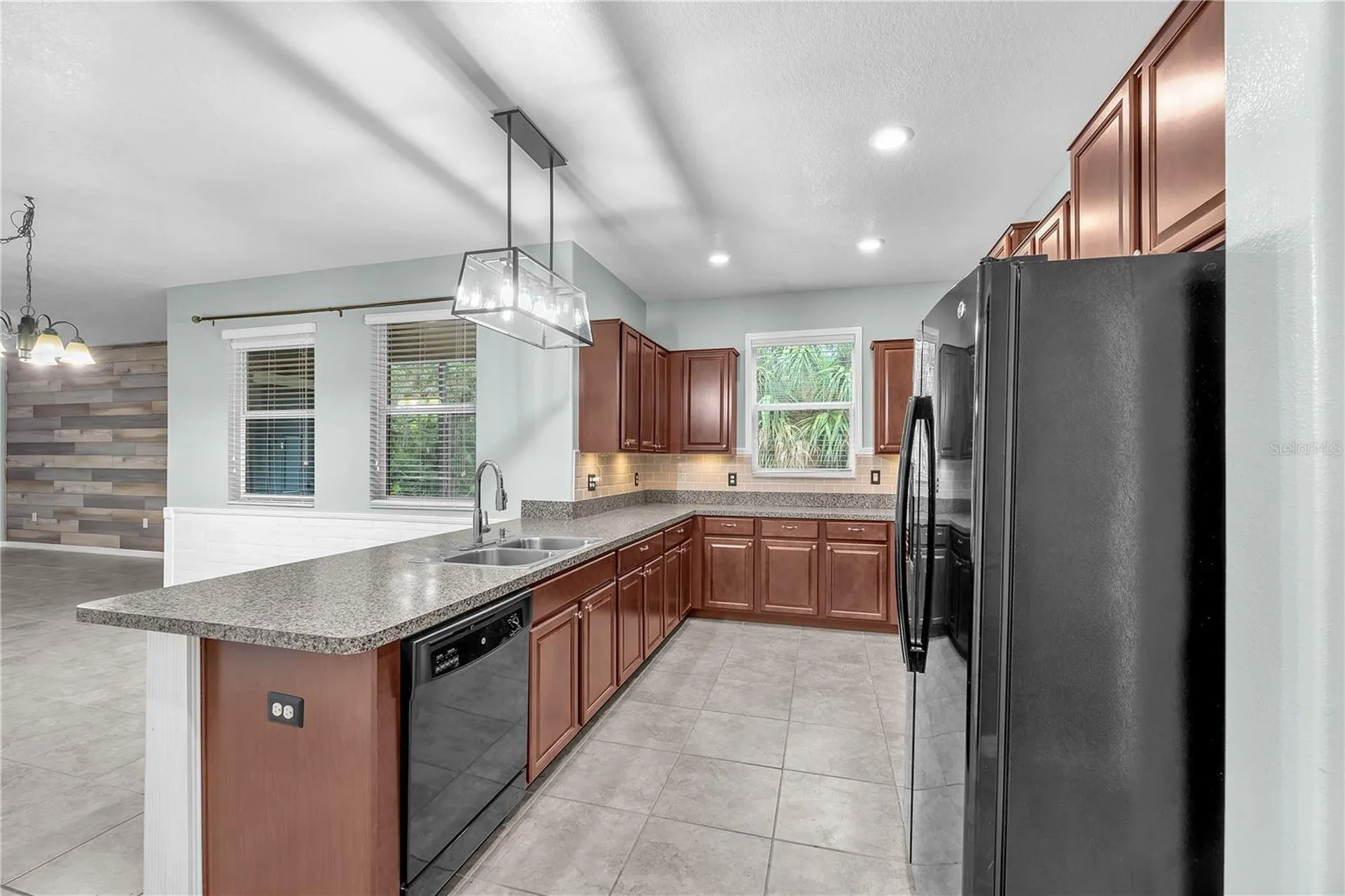 10537 Lake Montauk Drive Riverview FL 33578