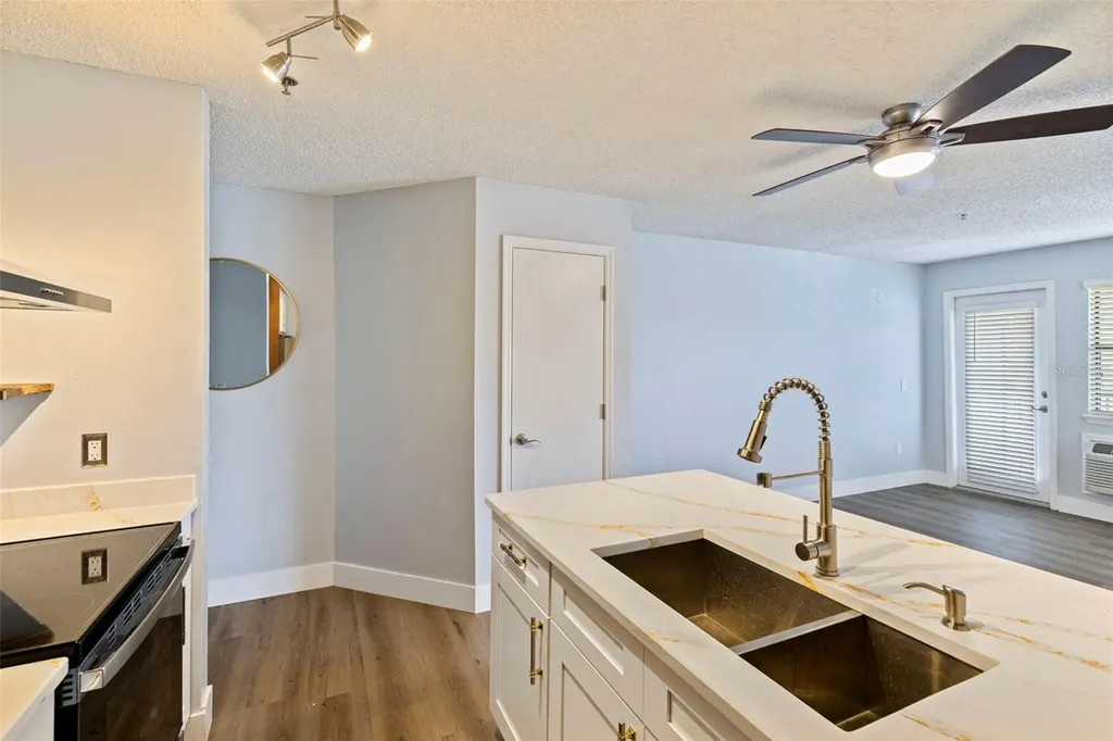 11901 4th Street N St Petersburg FL 33716