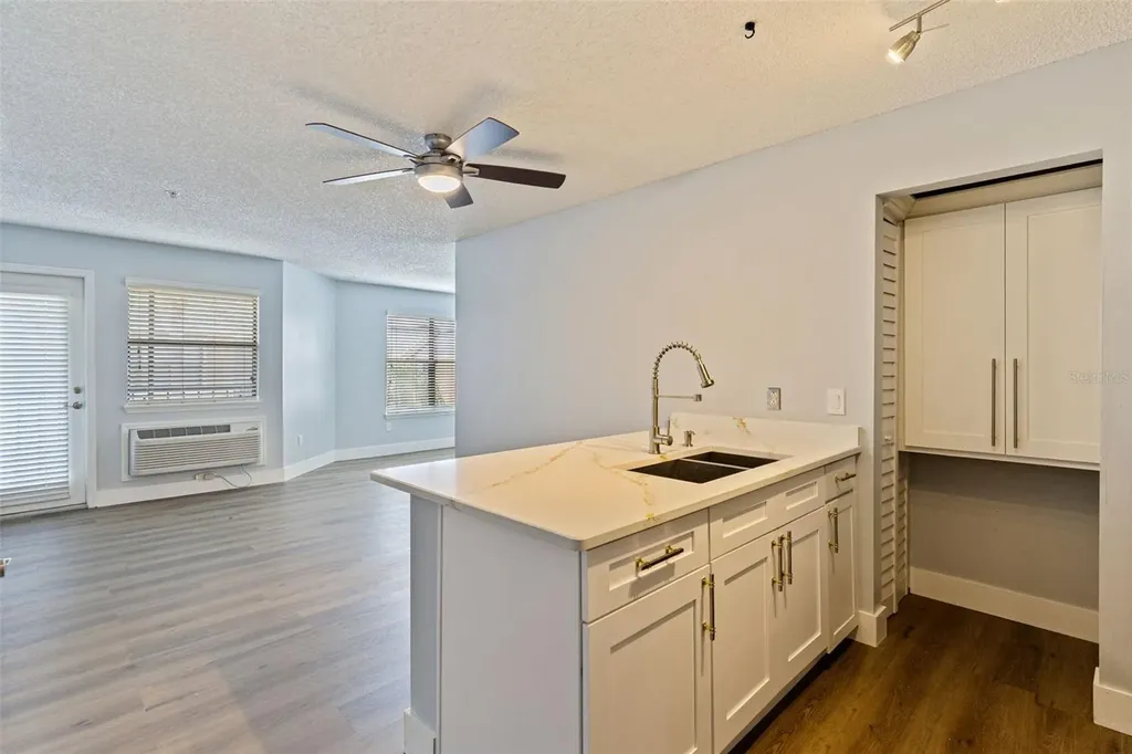 11901 4th Street N St Petersburg FL 33716