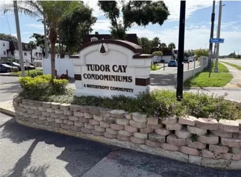 9209 Tudor Drive Tampa FL 33615
