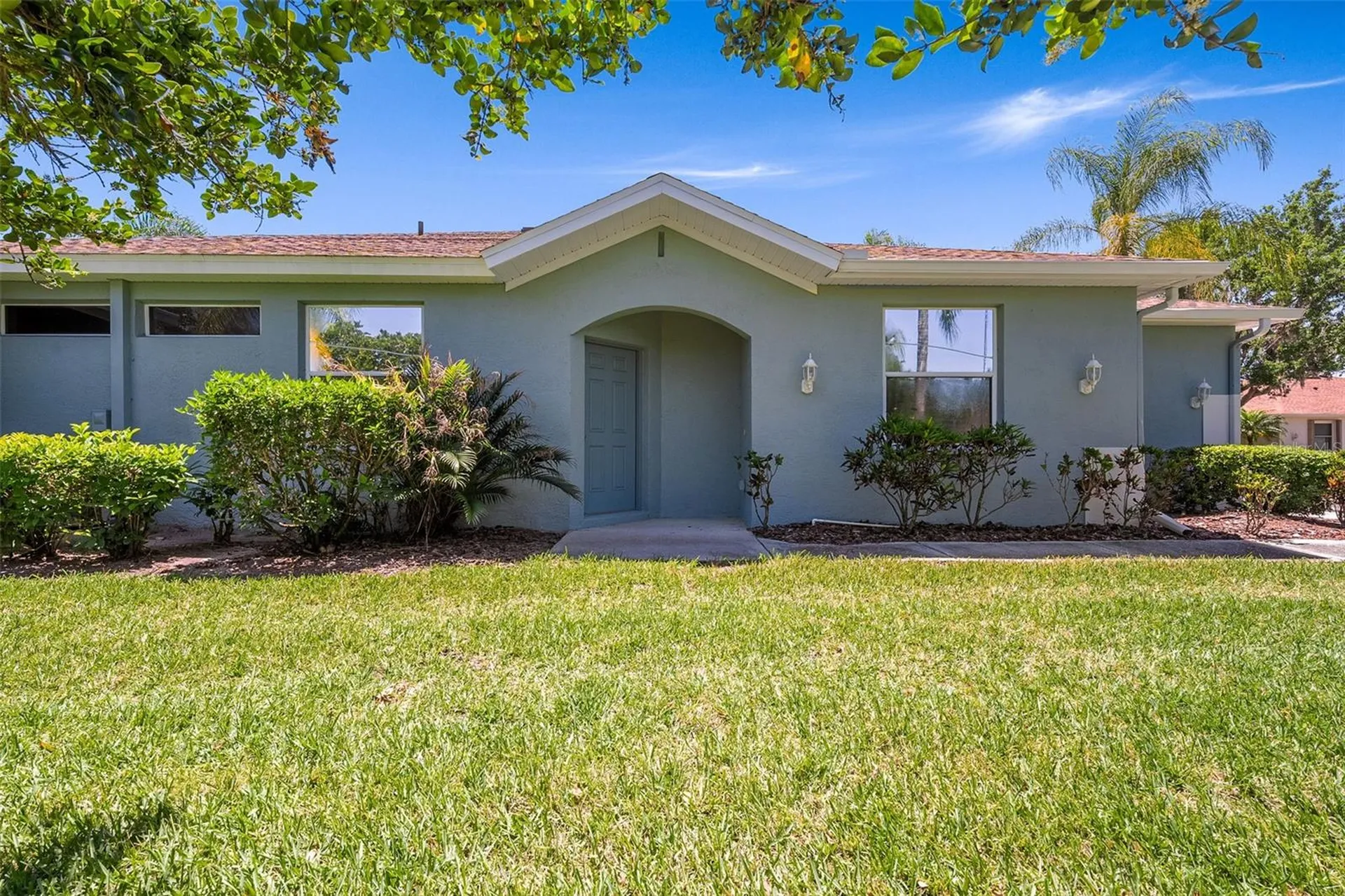 1204 Huntington Greens Drive Sun City Center FL 33573