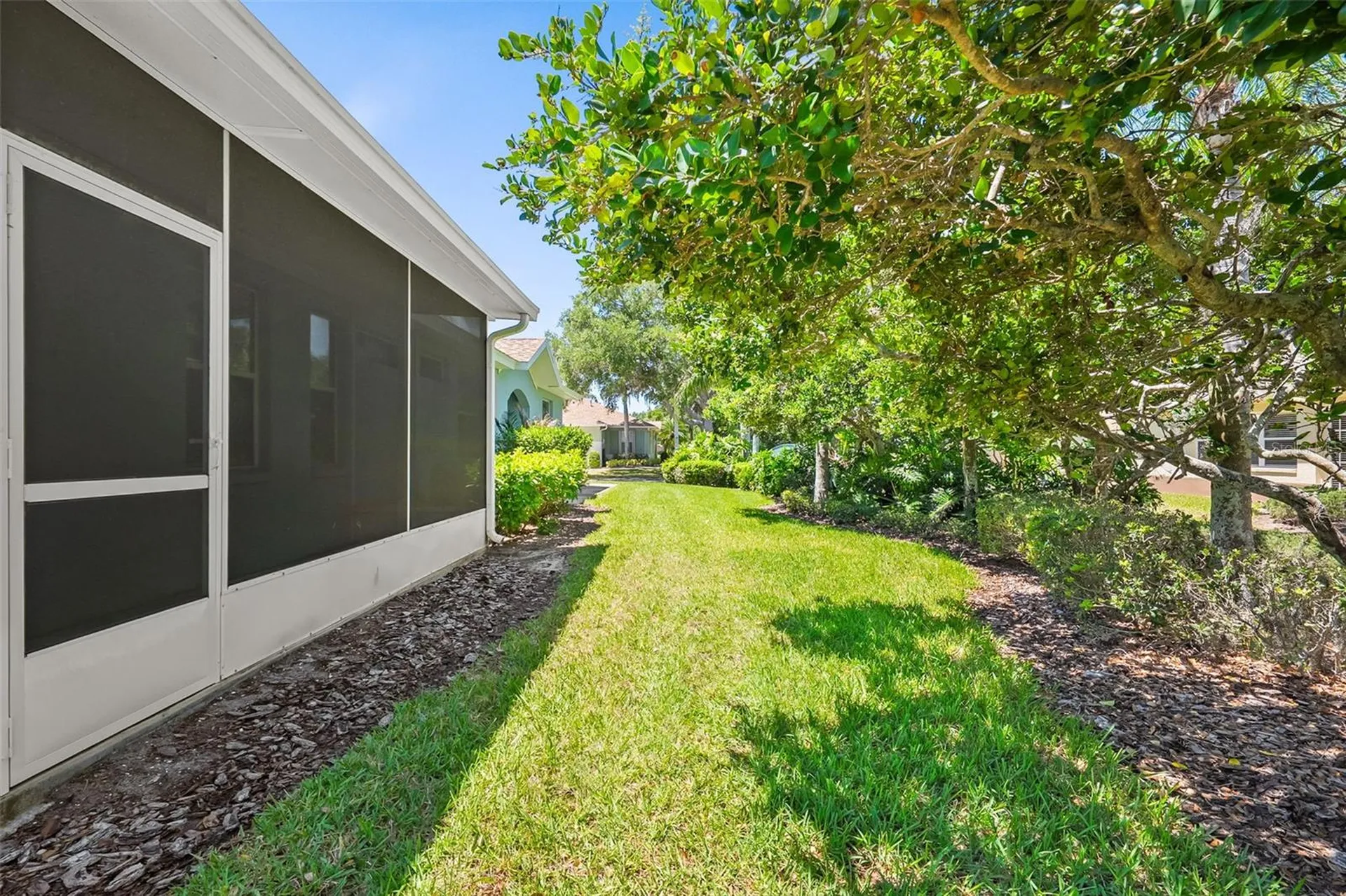 1204 Huntington Greens Drive Sun City Center FL 33573