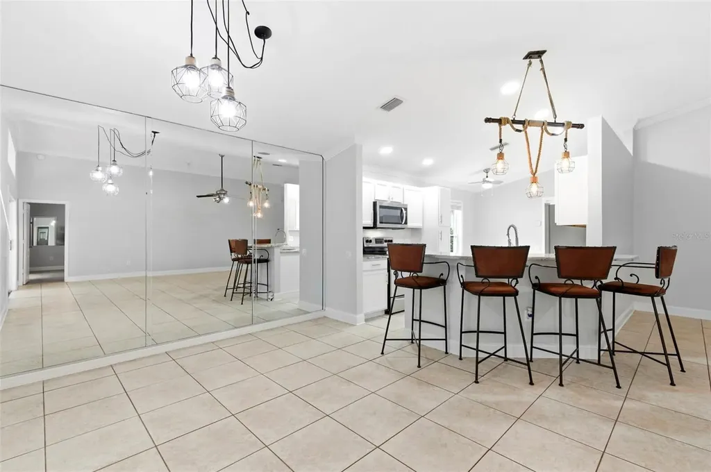 5419 Seattle Slew Drive Wesley Chapel FL 33544