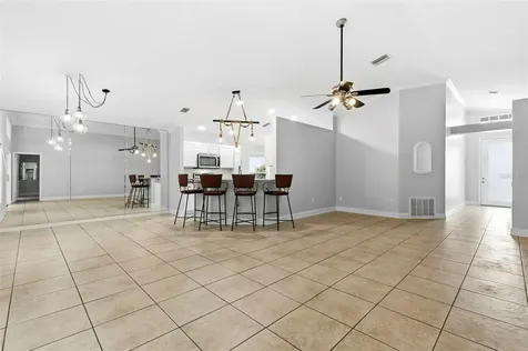 5419 Seattle Slew Drive Wesley Chapel FL 33544