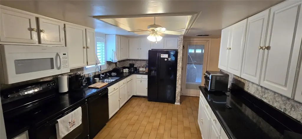 5445 Sandy Hill Drive Orlando FL 32821