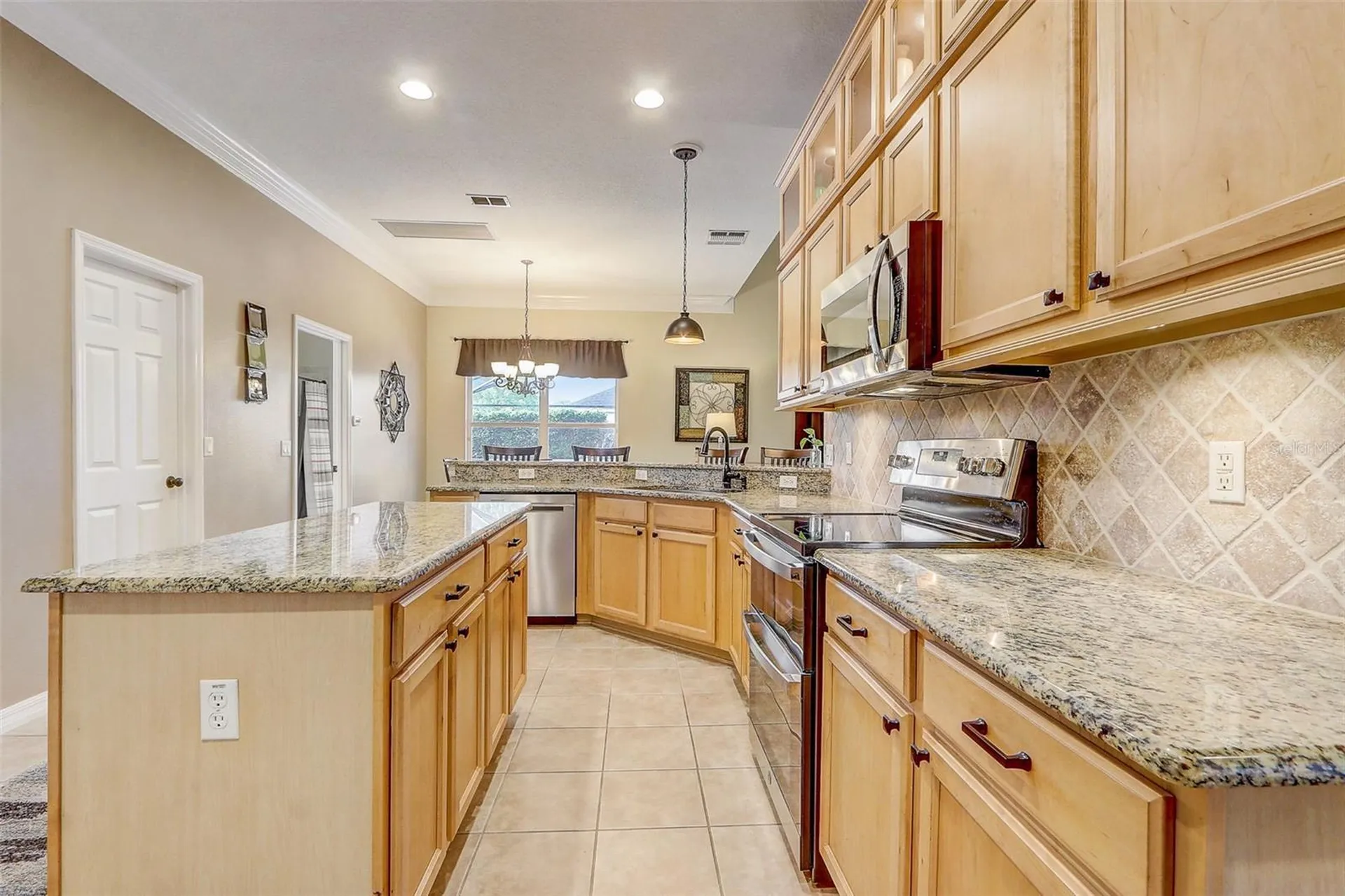2427 Leaning Pine Lane Oviedo FL 32765