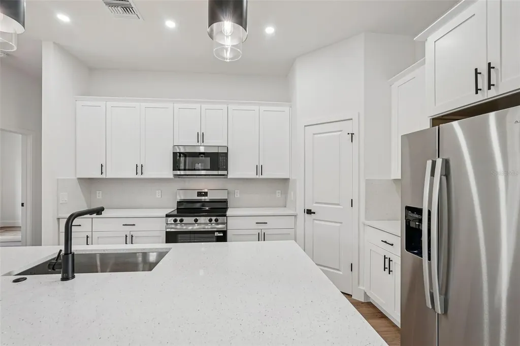 4915 New Milford Street North Port FL 34288