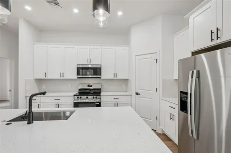 4915 New Milford Street North Port FL 34288