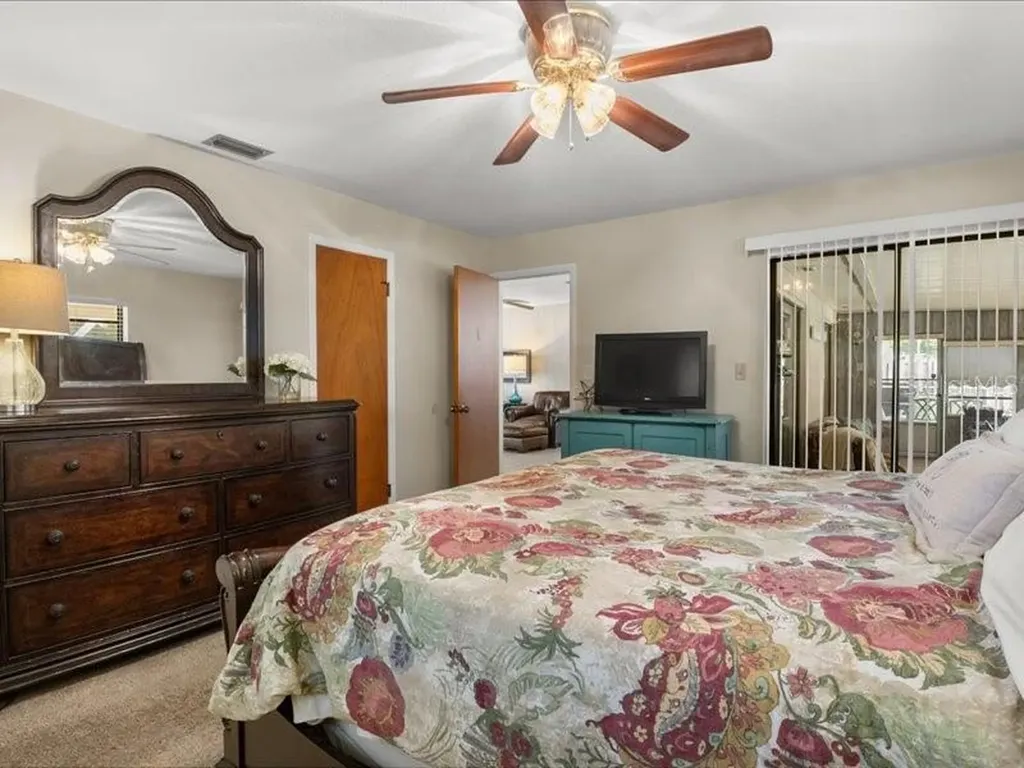 230 S Lake Starr Boulevard Lake Wales FL 33898