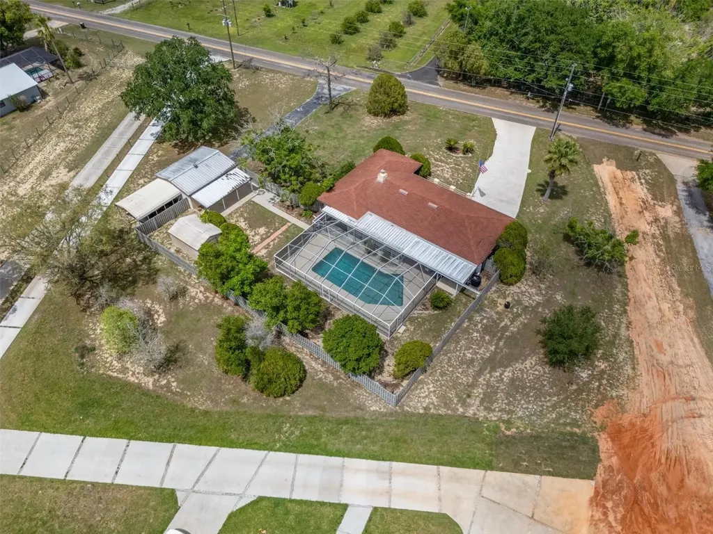 230 S Lake Starr Boulevard Lake Wales FL 33898