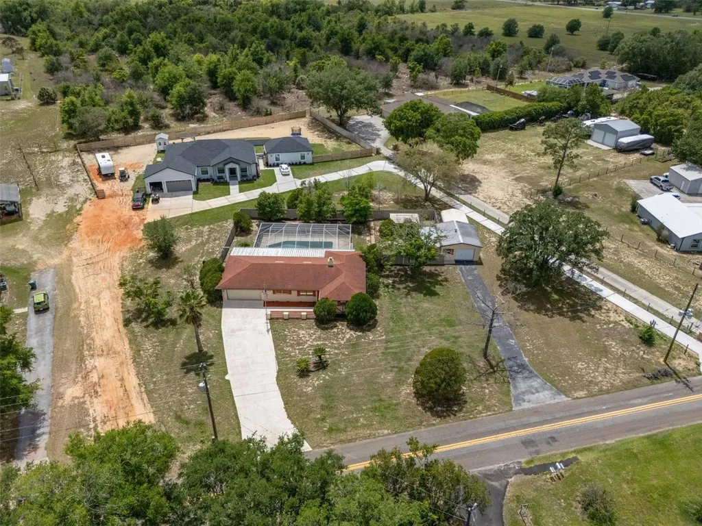 230 S Lake Starr Boulevard Lake Wales FL 33898