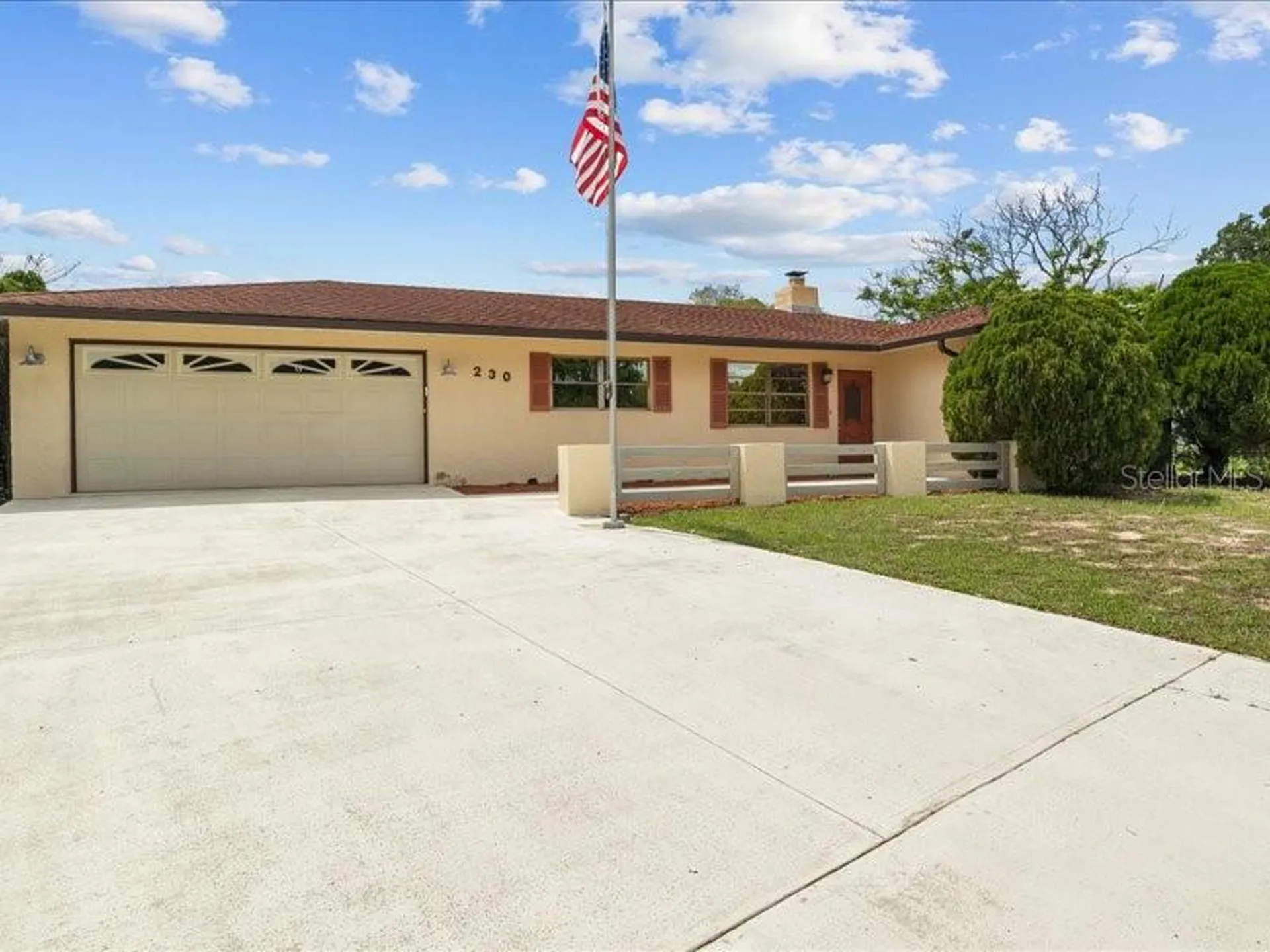 230 S Lake Starr Boulevard Lake Wales FL 33898