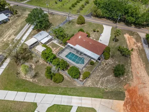 230 S Lake Starr Boulevard Lake Wales FL 33898