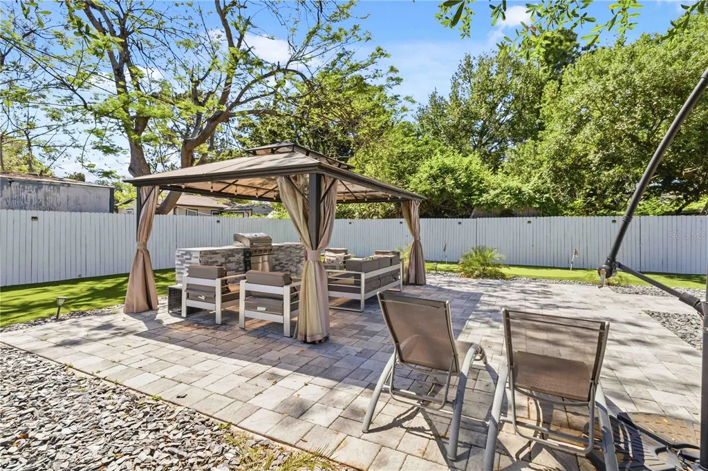 2925 24th Street N St Petersburg FL 33713