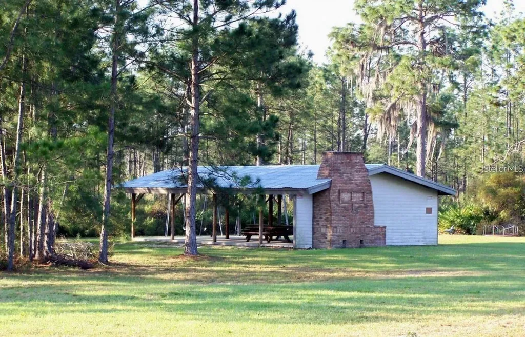 Apricot Avenue Eustis FL 32736