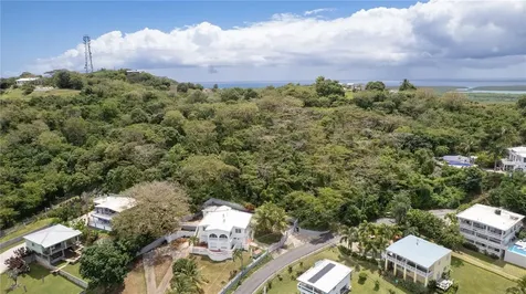 18 Calle 16 Vieques PR 00765