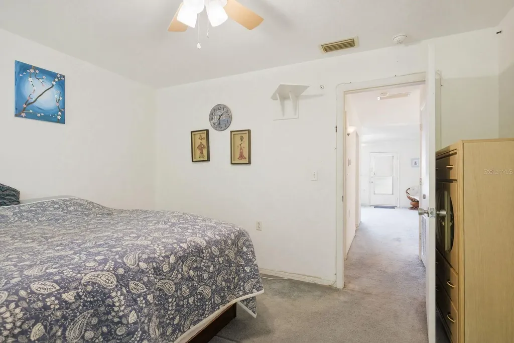 8220 112th Street Seminole FL 33772