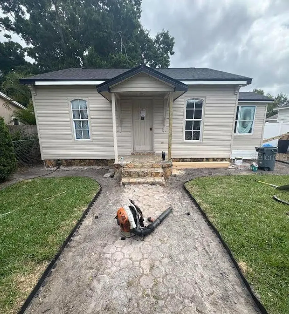 4129 26th Street N St Petersburg FL 33714
