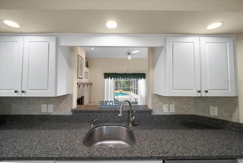 9660 SW 196th Avenue Road Dunnellon FL 34432