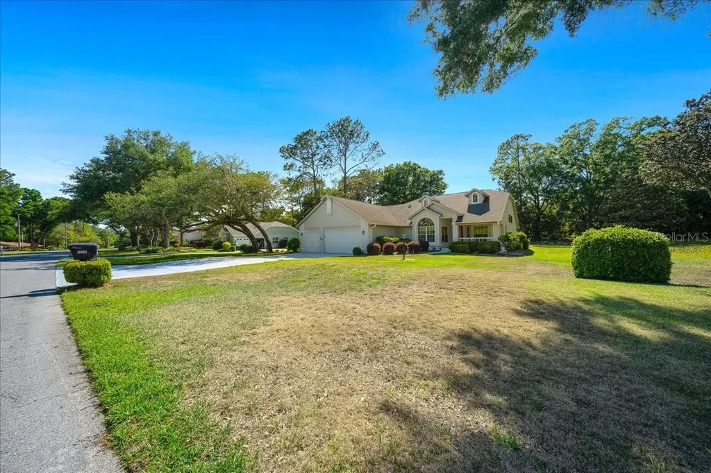 9660 SW 196th Avenue Road Dunnellon FL 34432