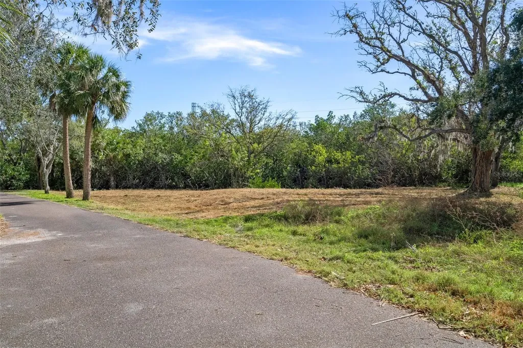 Irwin Street Safety Harbor FL 34695