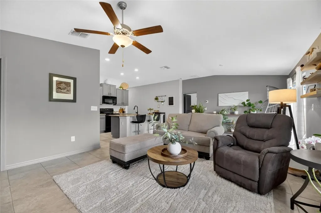 7109 Salt River Avenue Sun City Center FL 33573
