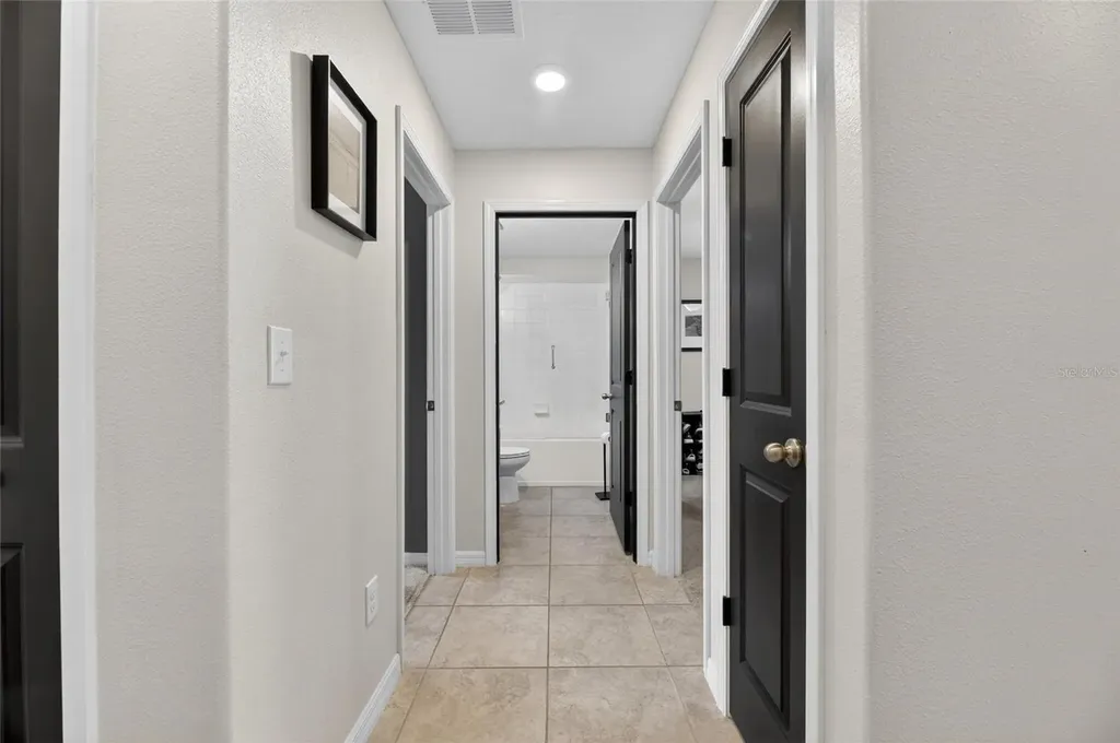 7109 Salt River Avenue Sun City Center FL 33573