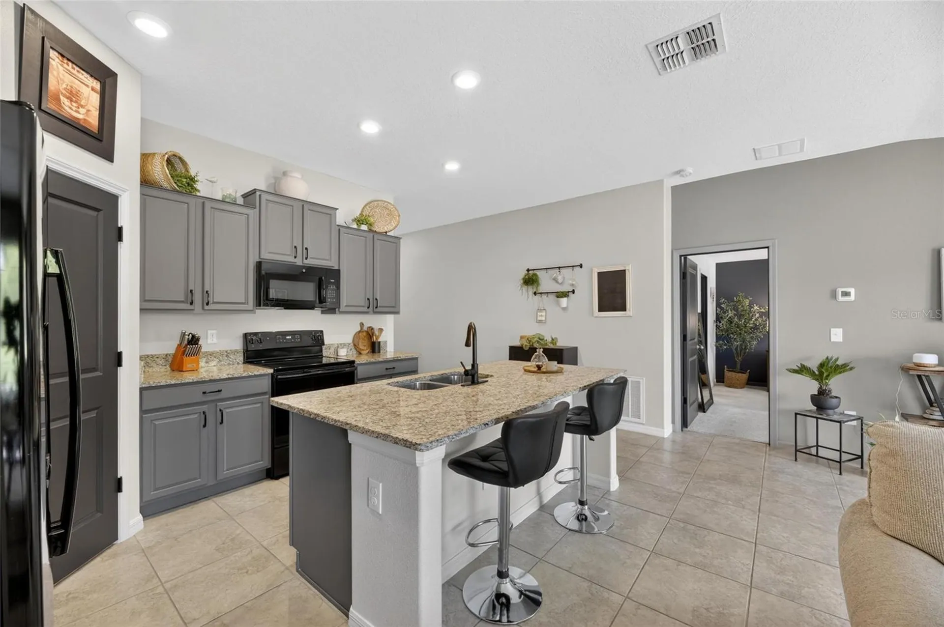 7109 Salt River Avenue Sun City Center FL 33573