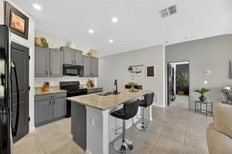 7109 Salt River Avenue Sun City Center FL 33573