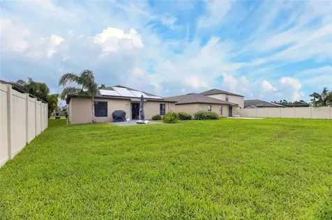 7109 Salt River Avenue Sun City Center FL 33573