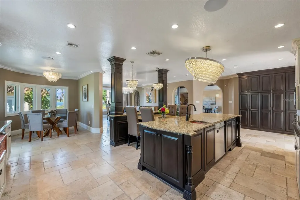8866 Darlene Drive Orlando FL 32836