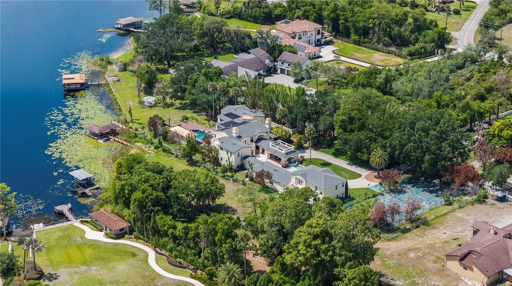 8866 Darlene Drive Orlando FL 32836