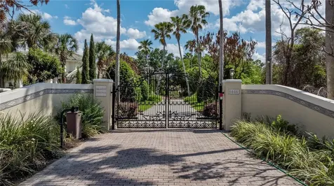 8866 Darlene Drive Orlando FL 32836